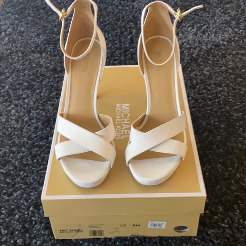 Michael Kors Heels worn only once! 4” heels